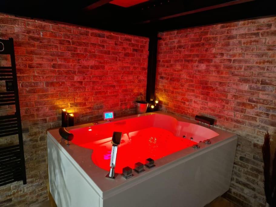 Au Spa De Llea Suite Retro Авіньйон Екстер'єр фото